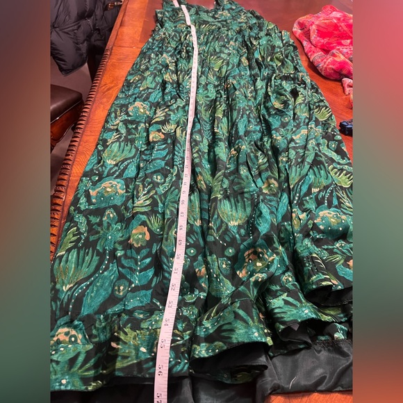 Elegant Green Sleeveless Dress, crepe with dupatta - Picture 7 of 16